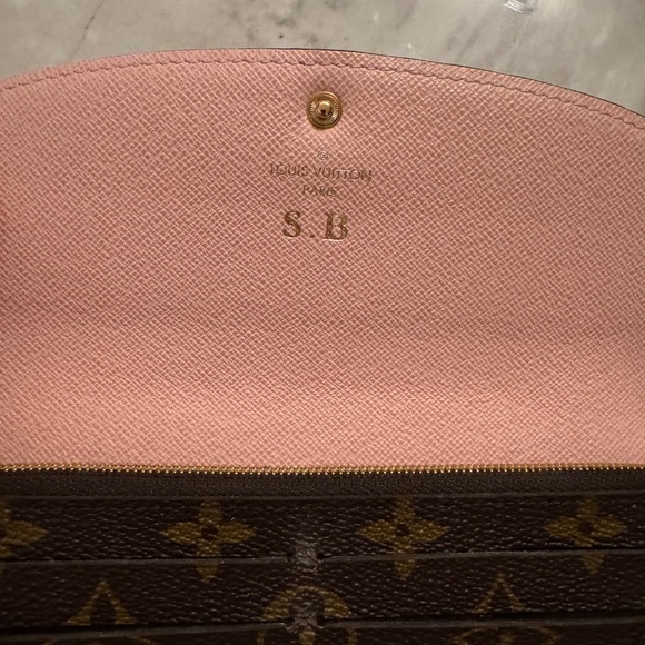 Authentic Louis Vuitton Emilie Wallet - Pink - Picture 2 of 4